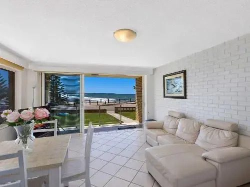 Waterviews on Marine Parade 3/32