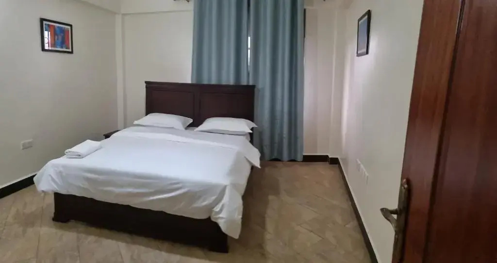 Eika Suites Bukoto