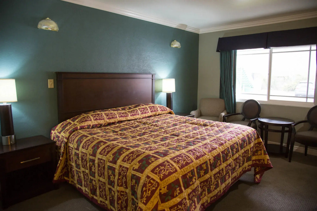 Sahara Motel