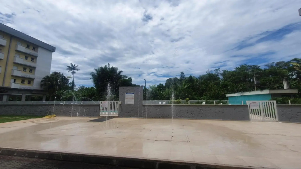 Apartamento com piscina em Ubatuba perto da praia