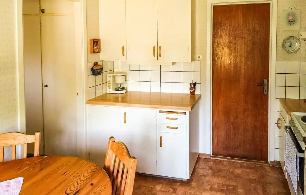 2 Bedroom Lovely Home In Löttorp