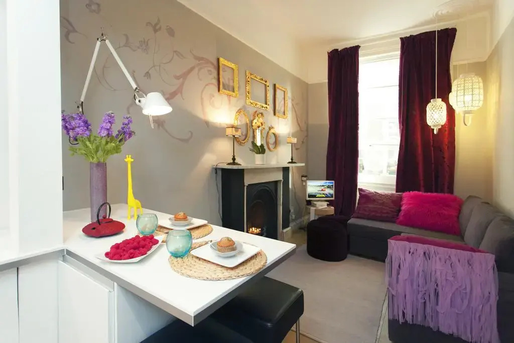 ItalianFlat - Chelsea