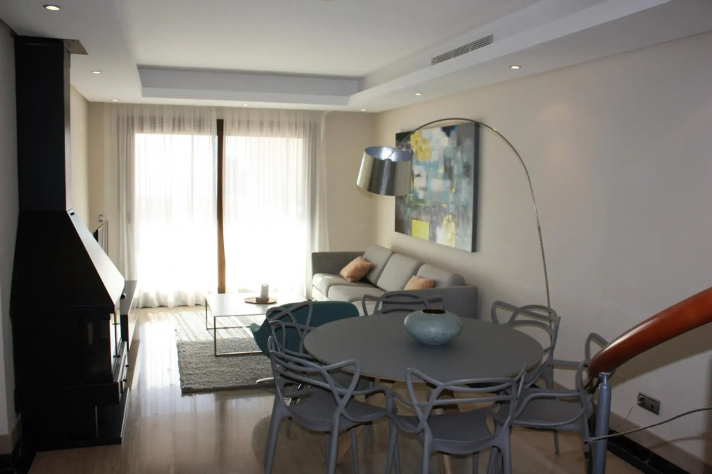 121 - 3 Bedroom with private Pool