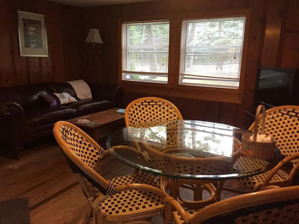 Hamptons Vacation Inn