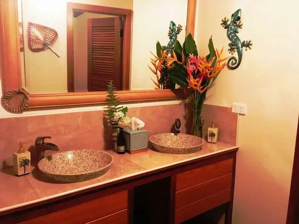 Exclusive Sunrise Eco Resort