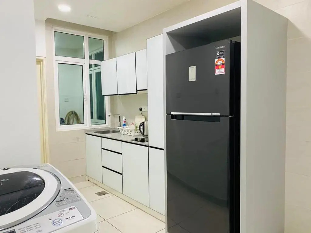 Style*3 rooms 3 beds*@ Central Residence Sg.Besi