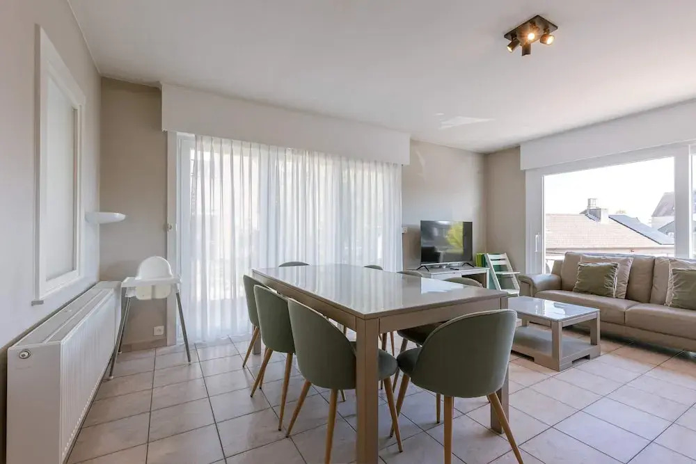 Casiola - Villa Near Beach with Double Parking