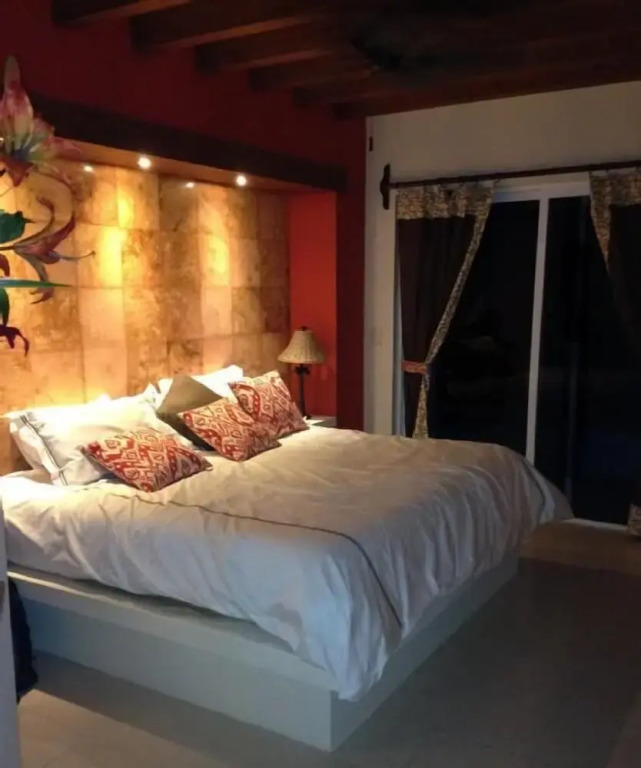 Casa Paraiso