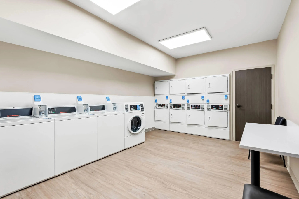 Echo Suites Extended Stay Reno