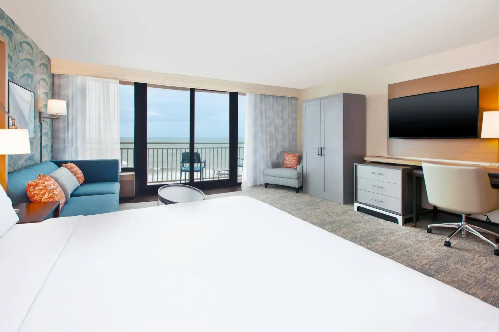 Holiday Inn Va Beach-Oceanside 21st St by IHG