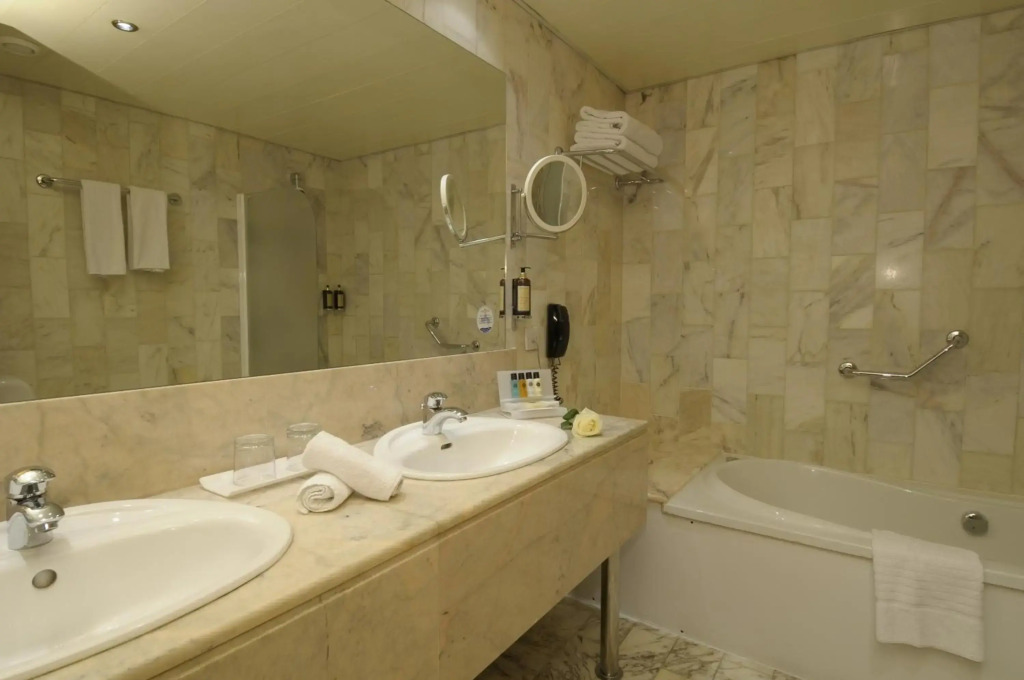 Castelli Hotel Nicosia