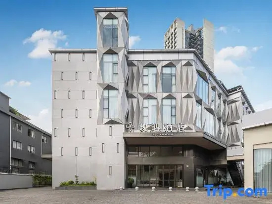 Guiyu Hotel (Guangzhou Olympic Sports Center Yuzhu Metro Station Branch)