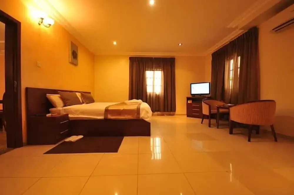 Impeccable Hotel by HomeVille Plus Benin