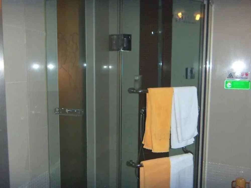 Motel 168 Wenzhou Yongning Road Branch