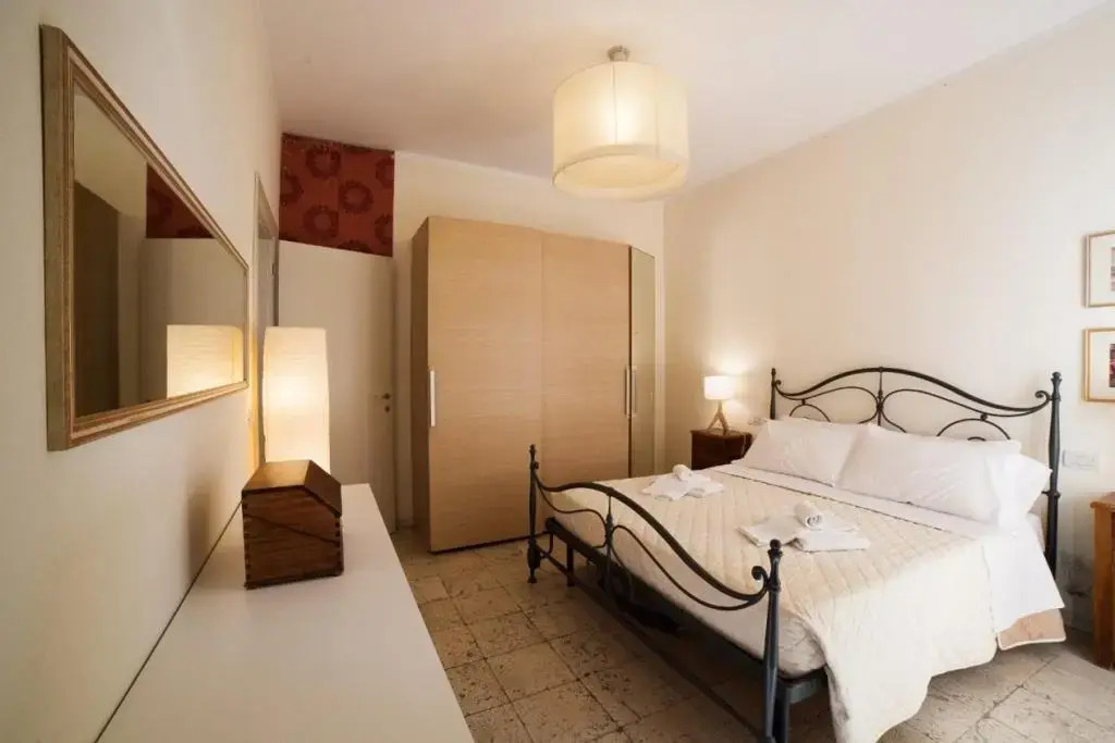 Hotel Spring