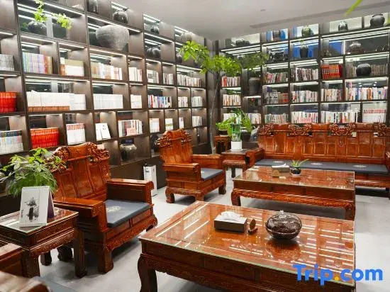 Shengxin Calligraphy & Painting Hotel (Yan'an Revolutionary Memorial Hall Branch)