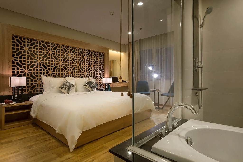 CCentral Hotel Bui Vien