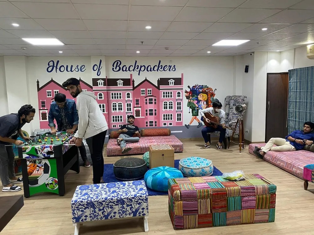 House of Backpackers