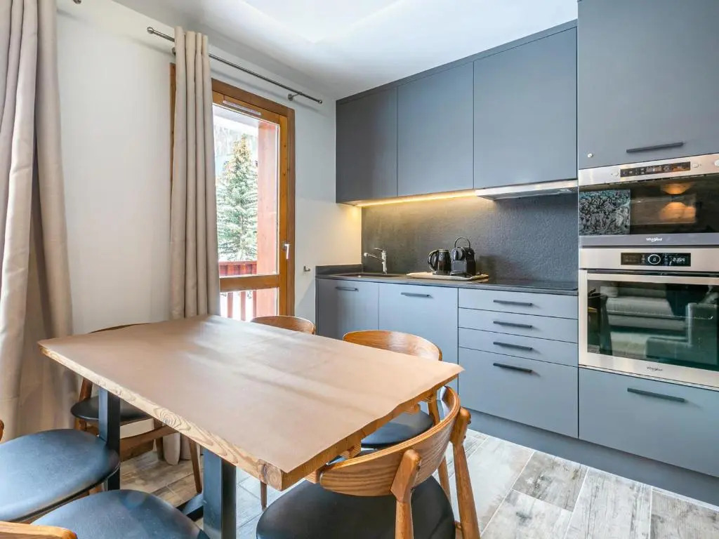 Appartement Val-d'Isère, 2 pièces, 4 personnes - FR-1-519-22