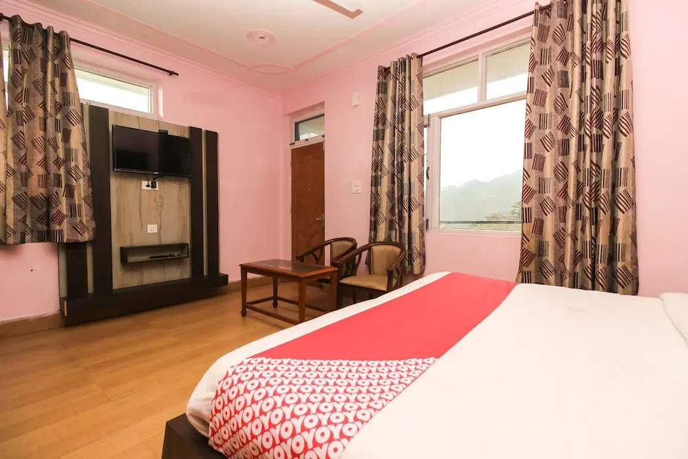 Oyo 28144 Hotel Krishna