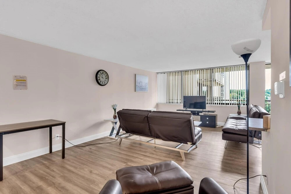 Furnished Apartment in Crystal City Near Pentagon
