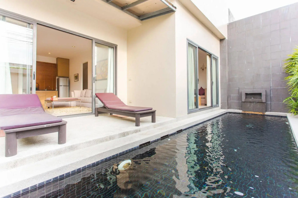 Honeymooner Pool Villa@Seastone