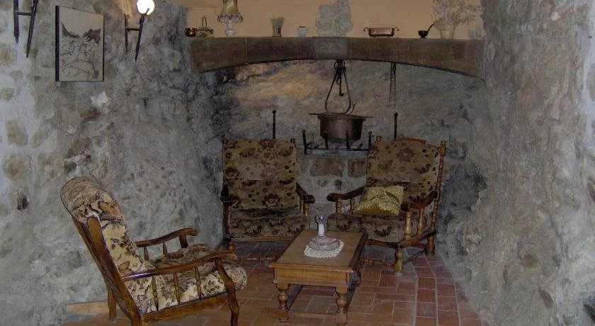 Auberge De Cucugnan