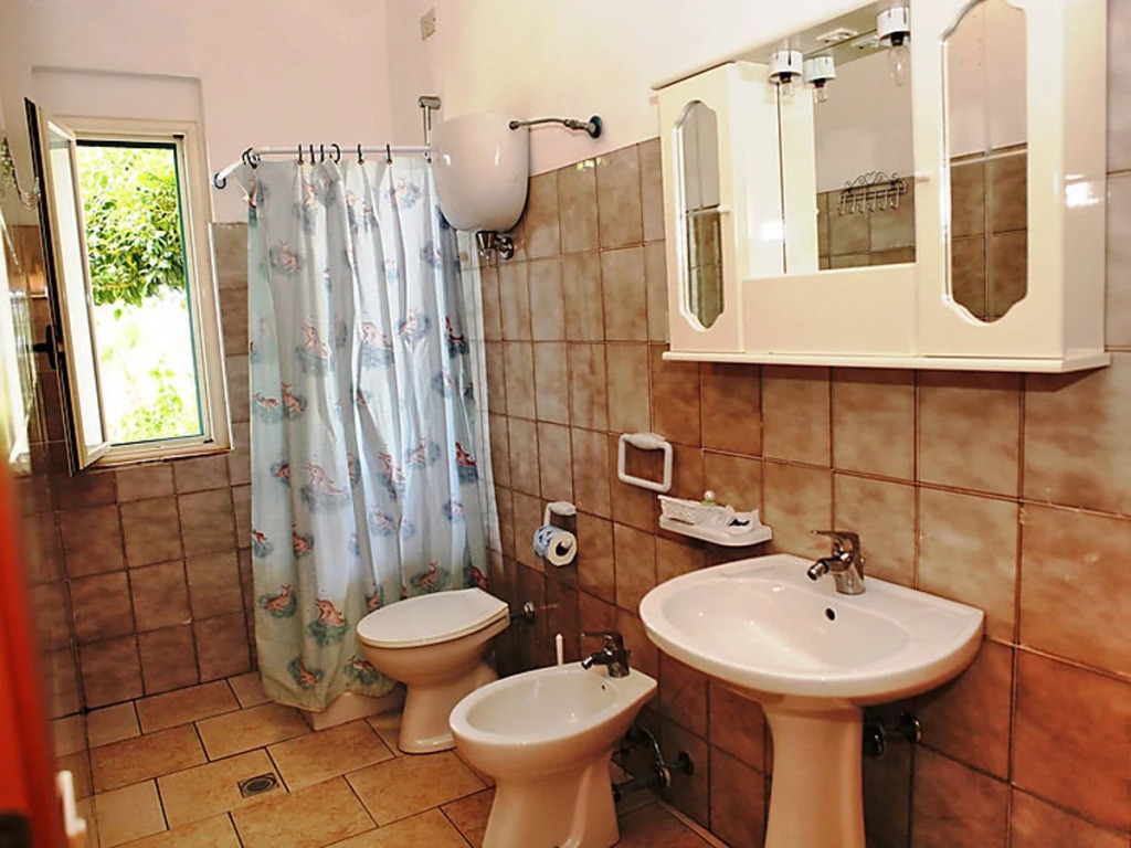 House Heaven Capo Vaticano 32400