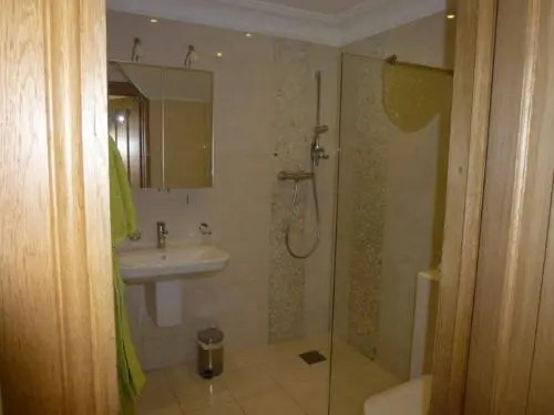 Stoke Gabriel Lodgings