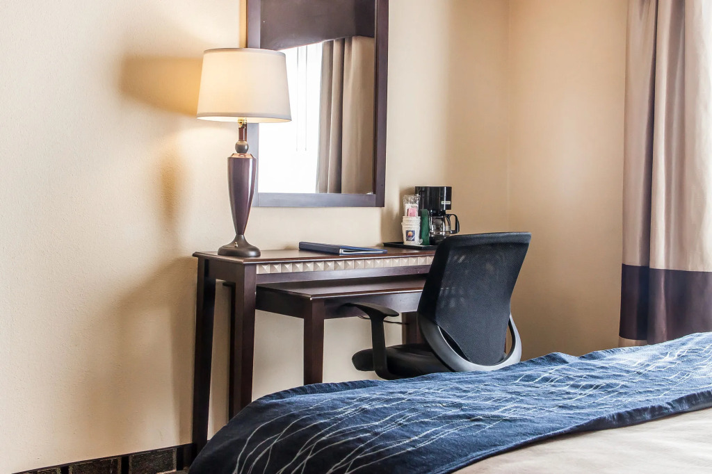 Comfort Inn & Suites Elk City South