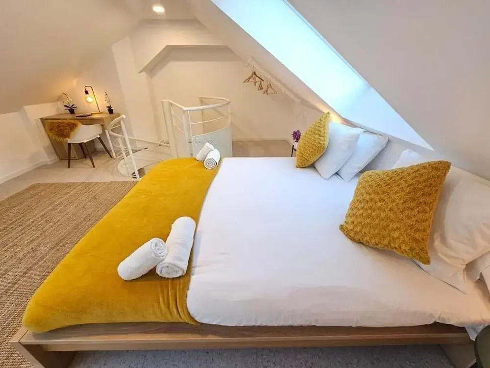 New 2BR Flat in Limpertsberg City center