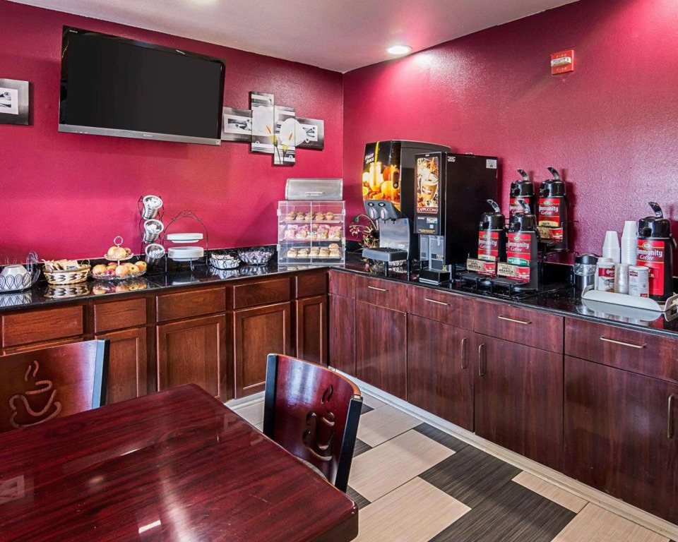 Econo Lodge Inn & Suites Natchitoches