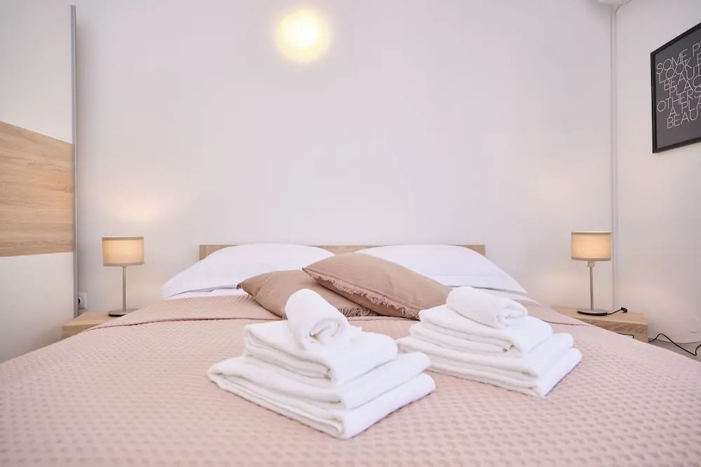 Apartment Mark by Litto