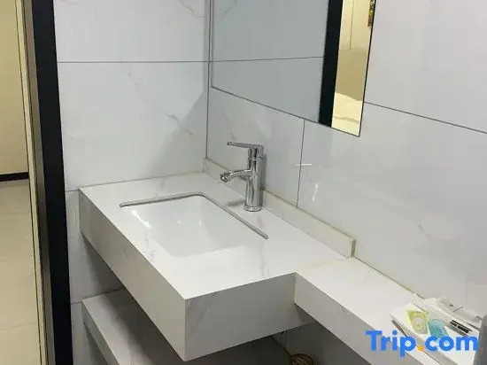 Zhehao Hotel