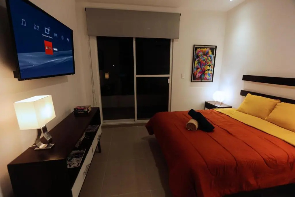 Casa Rosa Smart House