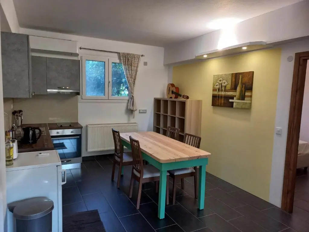 Elysion point Apartment