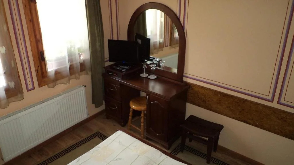 Chuchura Family Hotel