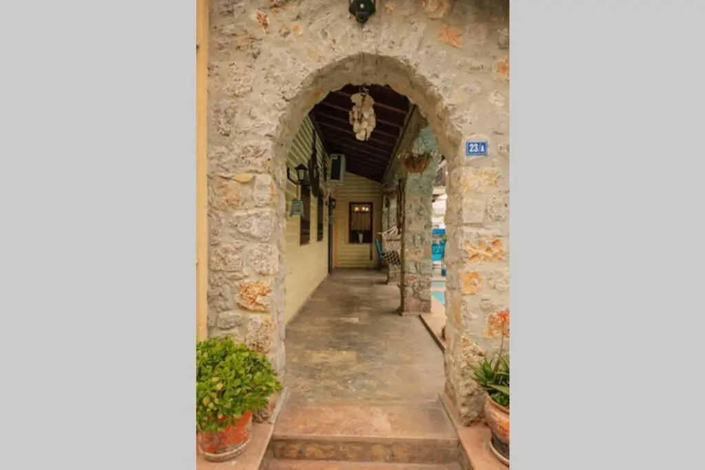 Villa Aybek