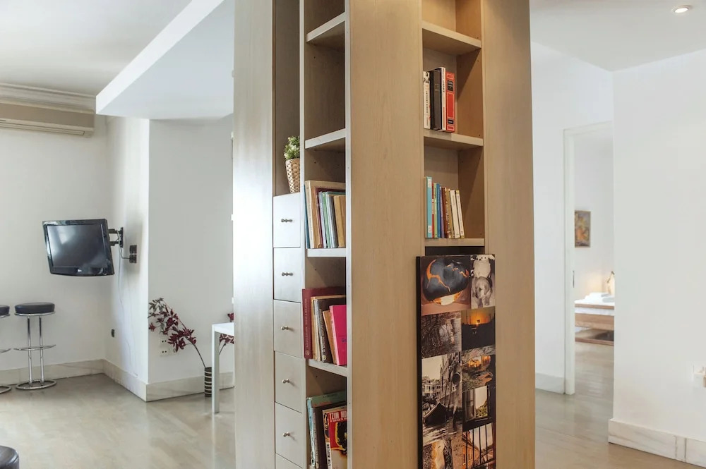 Galaxy Modern Loft