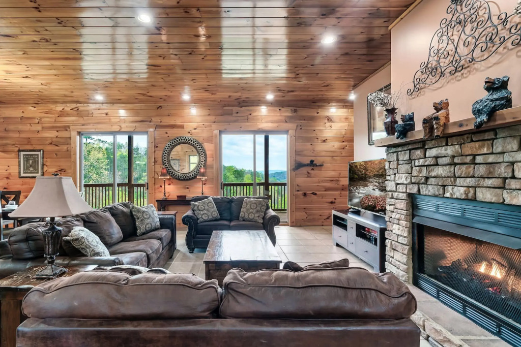Beautiful Mtn Views Hot Tub Games 3 King Suite