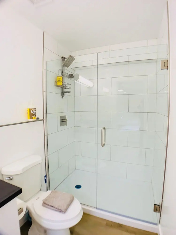 Intimate Well Appointed-Old Town-Pool
