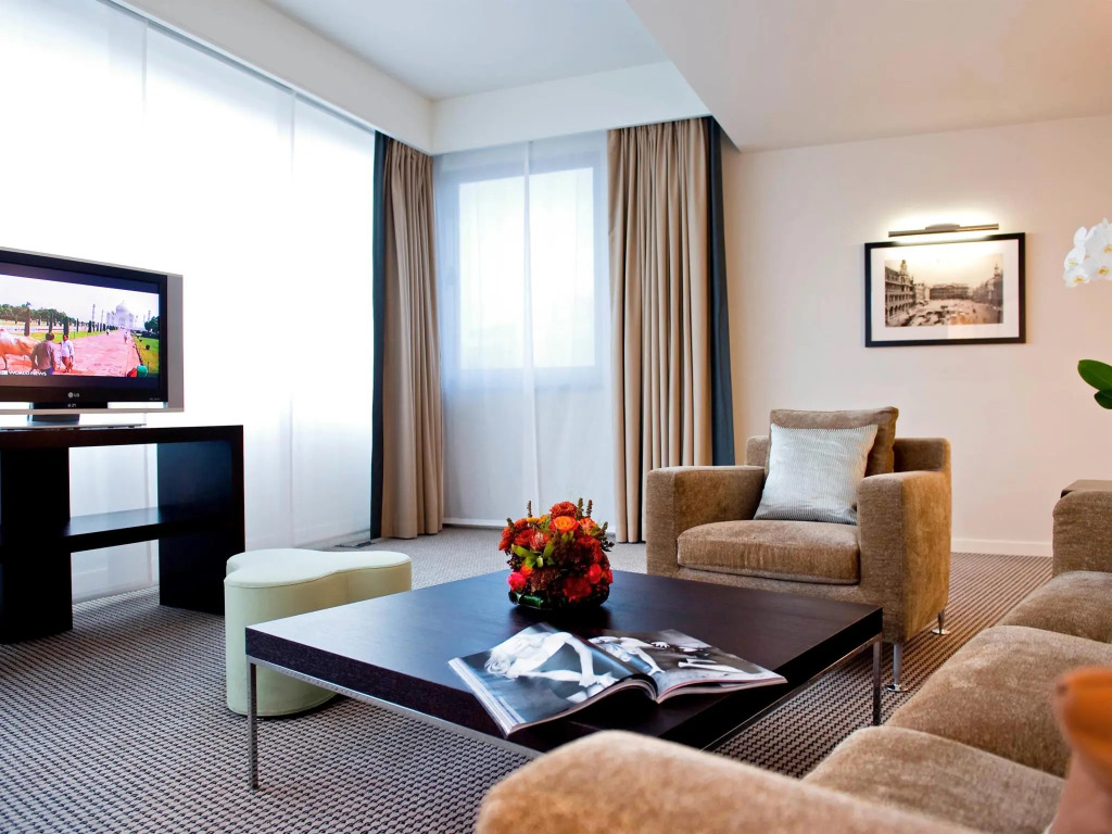 Отель Sofitel Brussels Europe