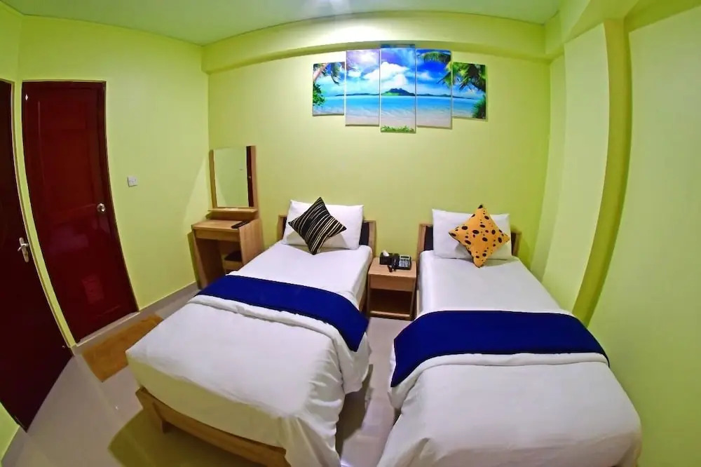 Tourist Inn