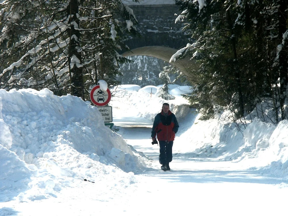 Aktivhotel & Gasthof Schmelz Ihr familienfreundliches Urlaubs Hotel mit Wellness, Almsauna, Chiemgau Karte