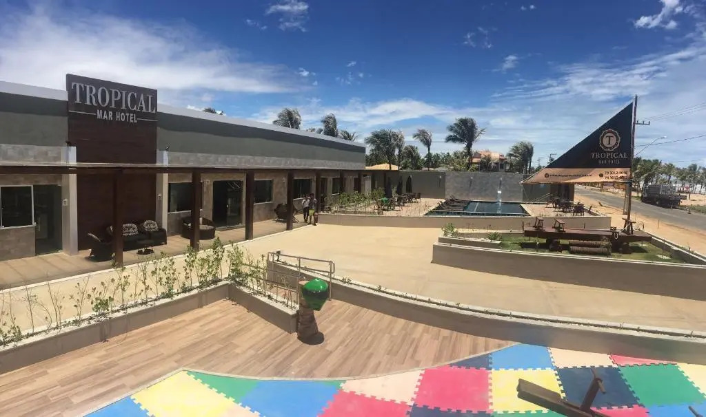 Tropical Mar Hotel