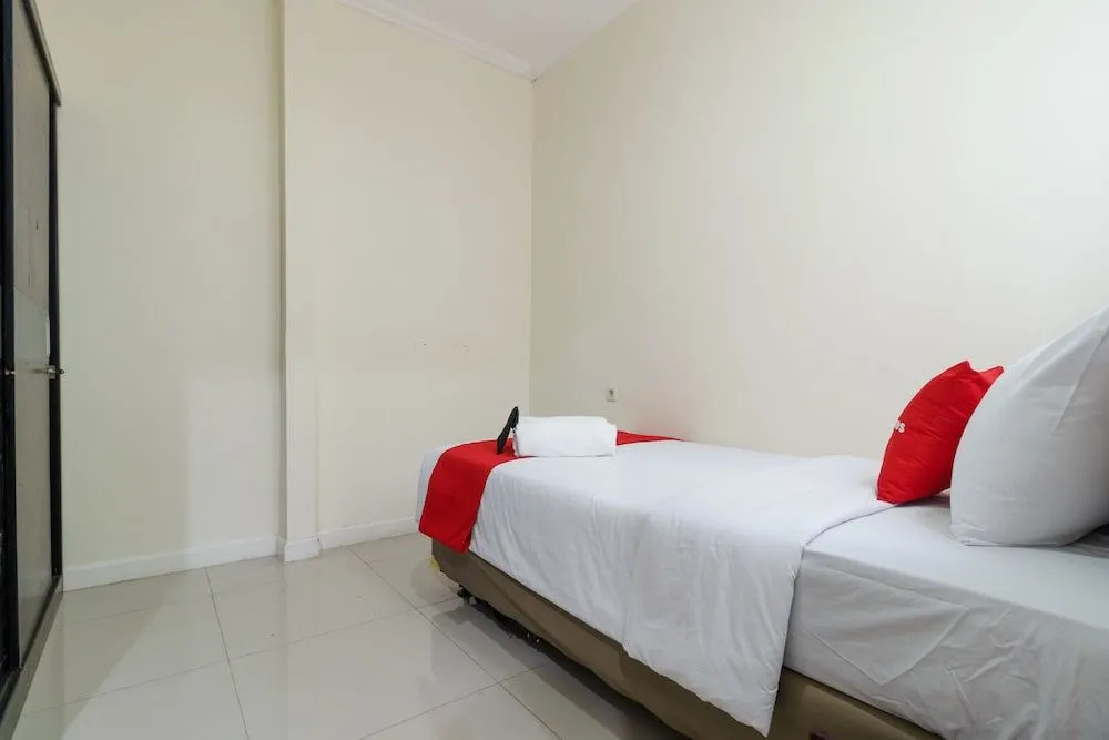 Residences by RedDoorz near Setiabudi One Mall