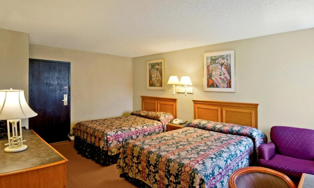 Fairview Inn Hesston Near Wichita