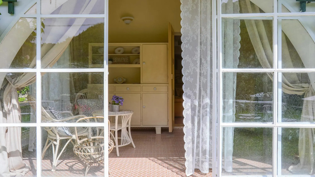 LA VILLA DINA 10, Emma Villas