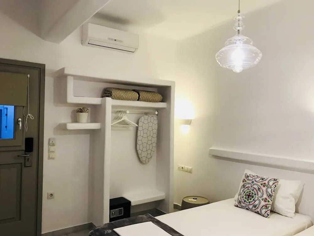Unique Apartments