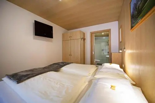 Apartments Miara